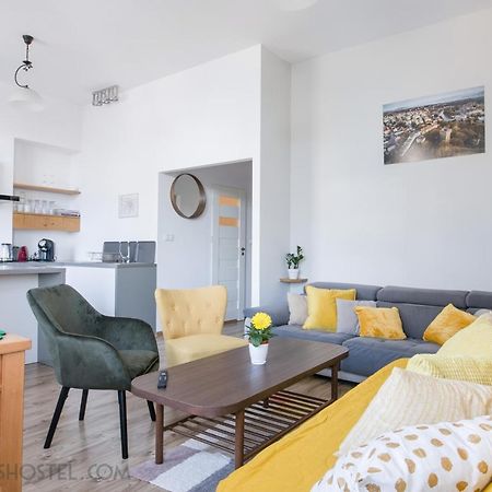 Apartament Na Granicy / Apartment On The Border 切申 外观 照片
