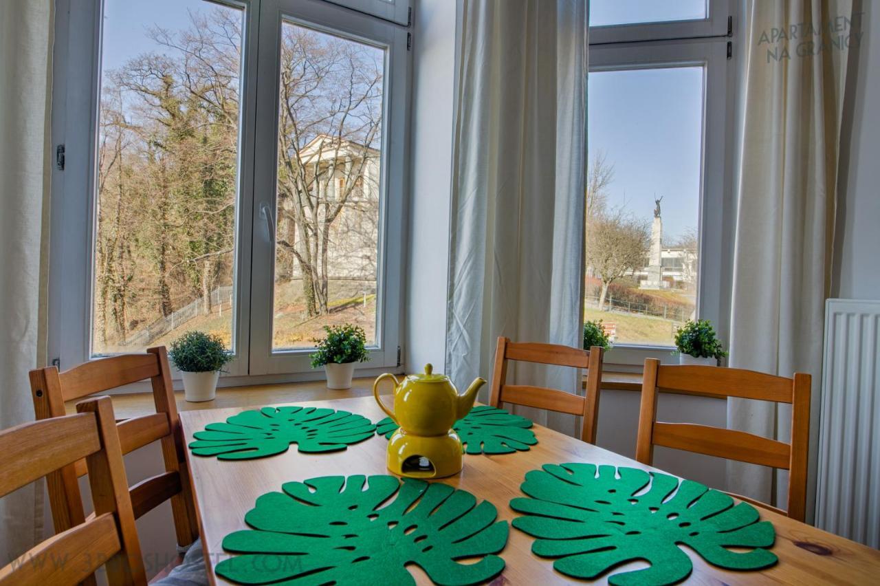 Apartament Na Granicy / Apartment On The Border 切申 外观 照片