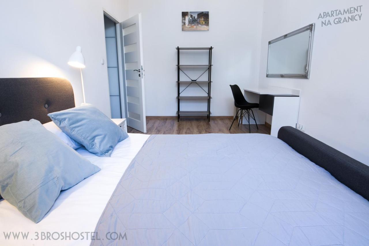 Apartament Na Granicy / Apartment On The Border 切申 外观 照片